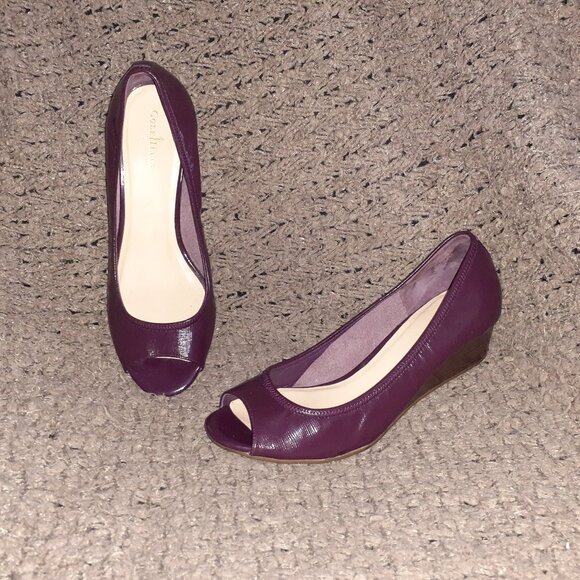 COLE HAAN-Air Tali-Maroon Patent Leather Peep Toe Wedge-Sz 9B-Excellent - Picture 1 of 8